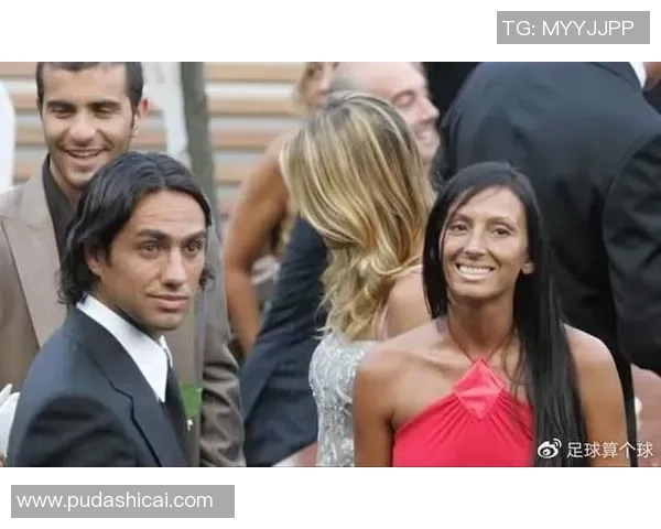 足球球星遇见美女瞬间的惊艳反应与背后真实心态揭秘